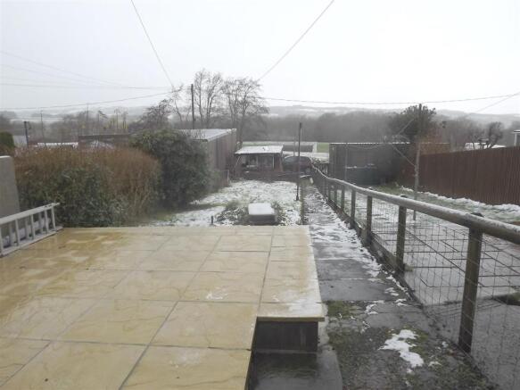 7 caerbryn 002.jpg