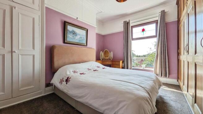 3 bed Terraced for sale Image 8