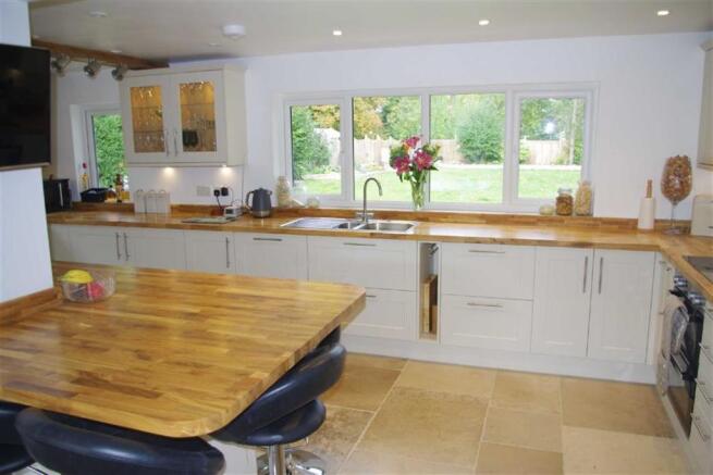 Kitchen / Dining Room
