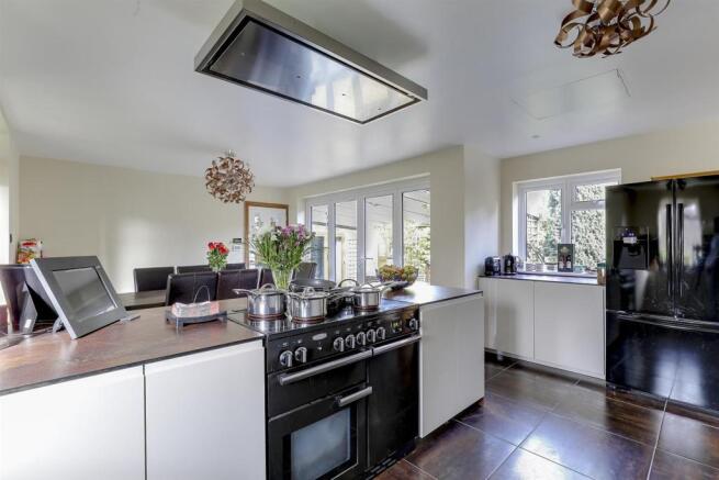Kitchen.jpg