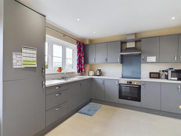 27 Russell Danby Drive, Horncastle photo 4