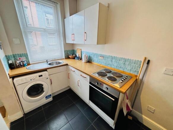 Fitted Kitchen: