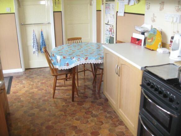KITCHEN/DINER