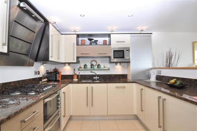 Fitted Kitchen Area
