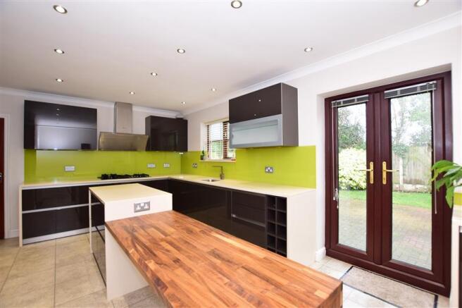 Kitchen/Breakfast Room