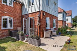 10, Chinnerys Court, Braintree CM7 2AU