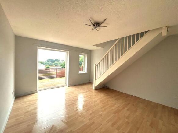 Livjng room (2)