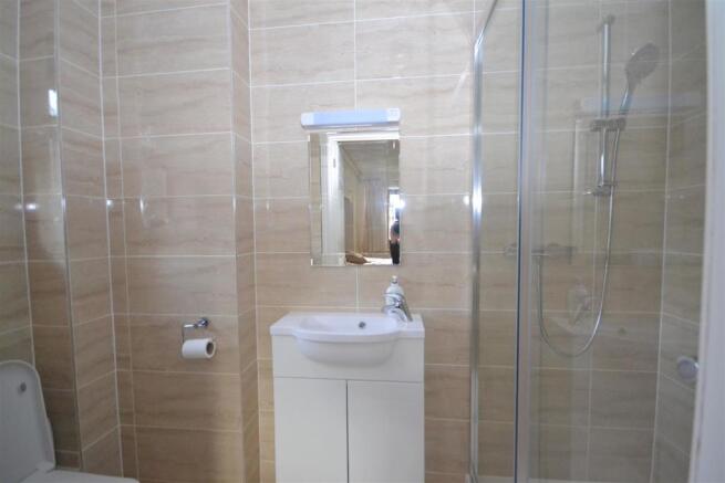 En Suite Shower Room