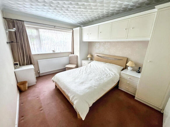 2 bed Detached Bungalow for sale Image 5