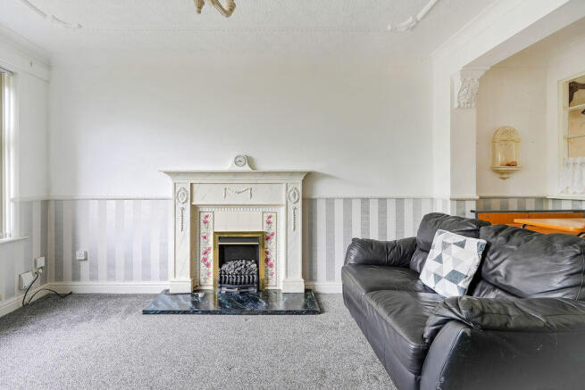 3 bed Terraced for sale Image 6