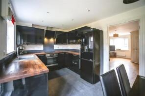 37, Bluebell Drive, Sittingbourne ME10 4EL