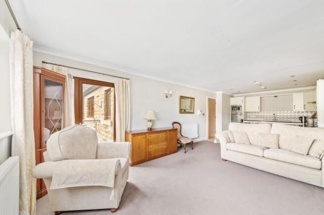 OPEN PLAN DINING KITCHEN