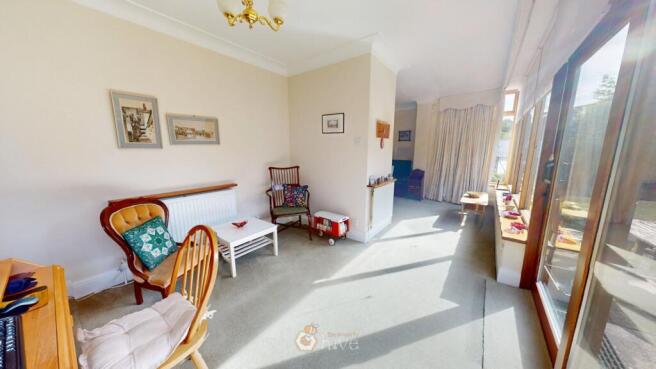 4 bed Detached for sale Image 7