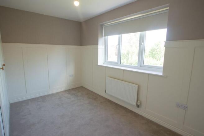 3 bed Semi-Detached to rent Image 8