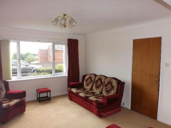 Lounge Pic 2