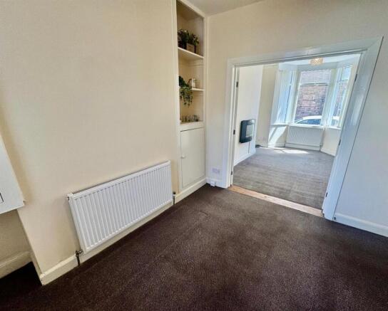 3 bed Terraced for sale Image 4
