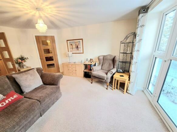 1 bed Apartment for sale Image 7