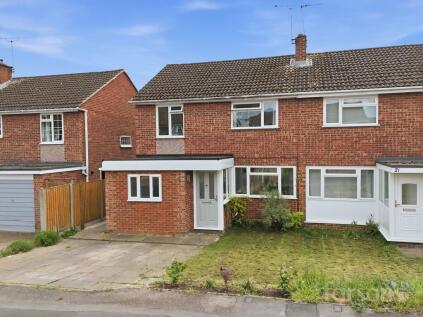Poppy Close, Pilgrims Hatch, CM15
