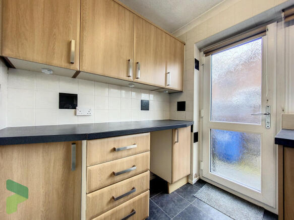 Fitted kitchen
