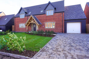3, Swarbourn Mews, Burton-on-trent DE13 8NH