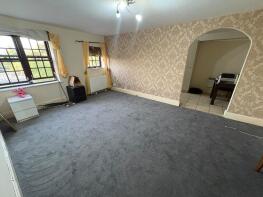 21, Comer Crescent, Southall UB2 4XD