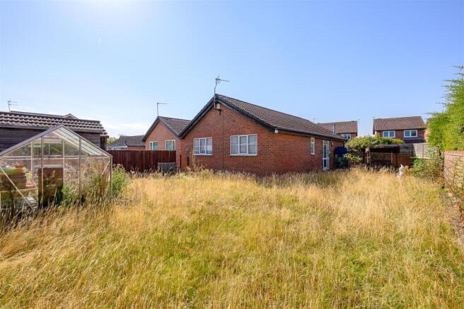 2 bed Detached Bungalow for sale Image 10