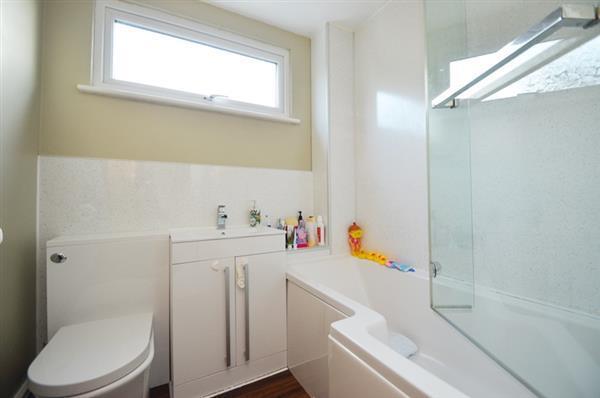 BATHROOM/WC