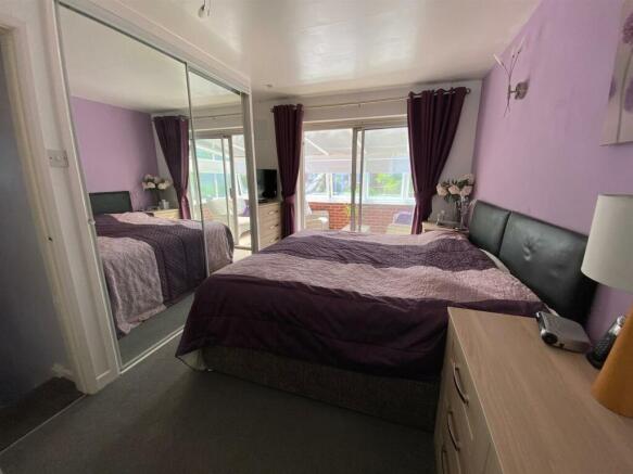 Bedroom One.jpg