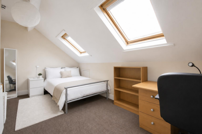 Bedroom 2 - 3.png