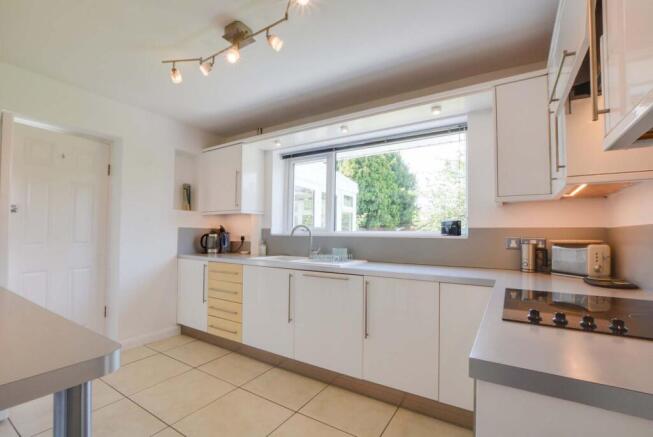 Fitted Kitchen