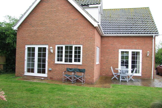 Photo 4