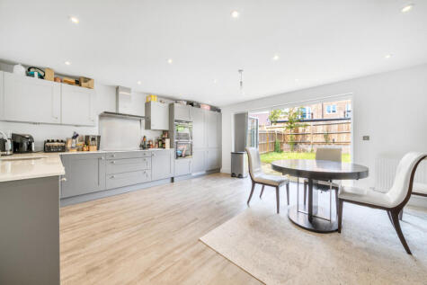Roman Way, Beckenham, BR3