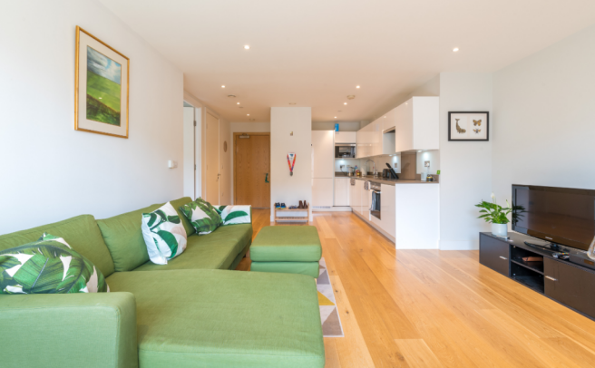 Living room alt