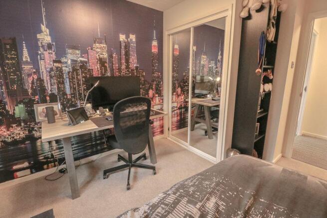 Bedroom 2 (Double)