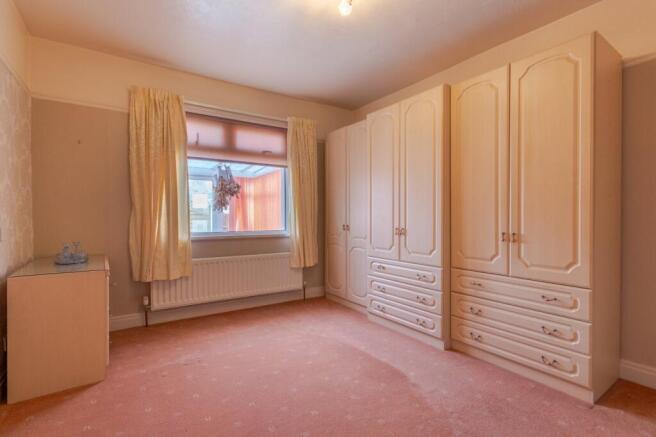 2 bed Bungalow for sale Image 9