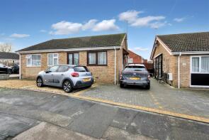 14, Warren Close, Wellingborough NN29 7HF