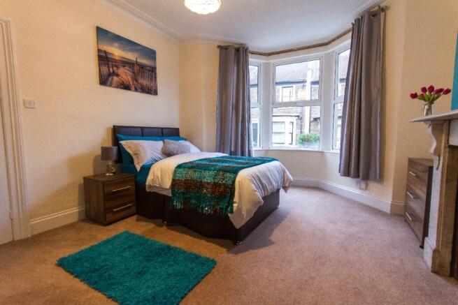 Teal Room @ £825pcm