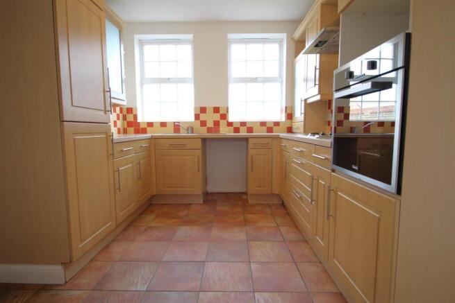 Kitchen.JPG