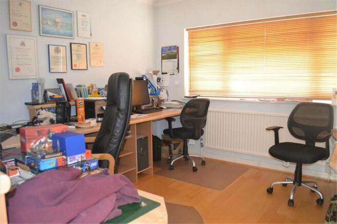Photo 11
