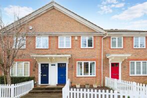 4, Rosslyn Park, Weybridge KT13 9QZ