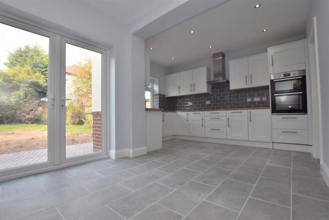 Extended Dining Kitchen