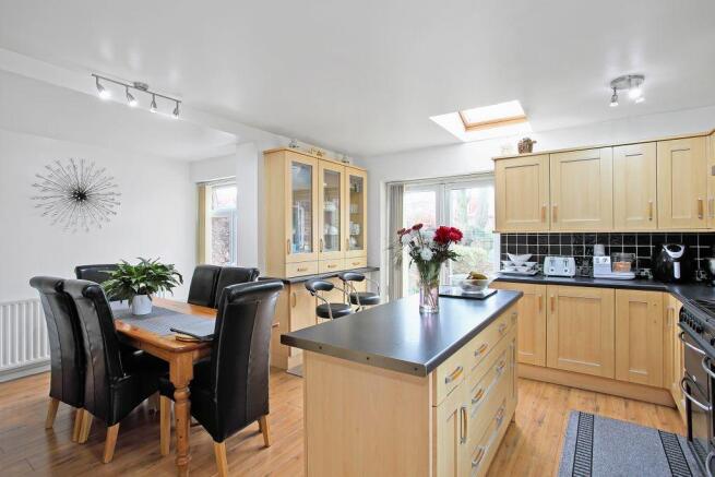 Kitchen diner