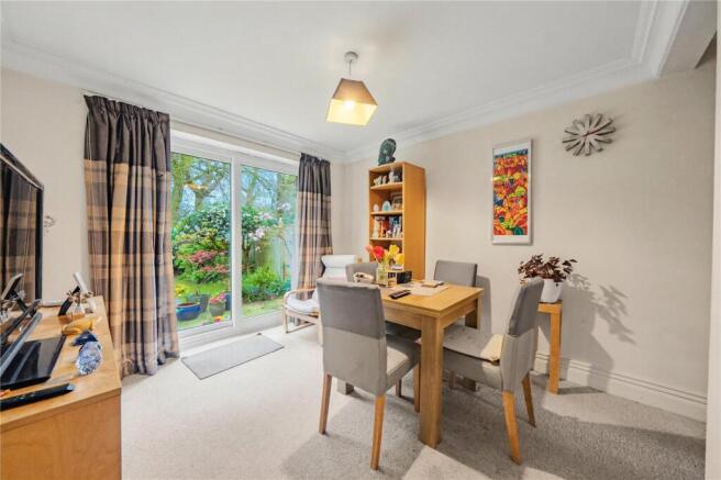 Maple Croft, New Farnley, Leeds, West Yorkshire photo 4