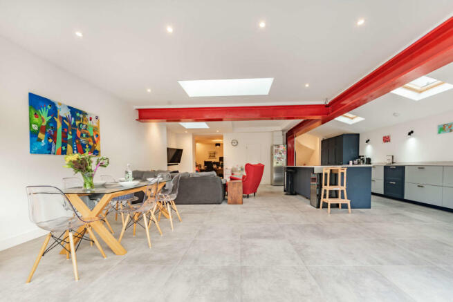 8481734-interior12-800
