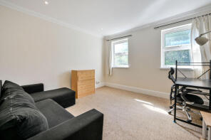 Flat 2, 36, Farnham Road, Guildford GU2 4JN