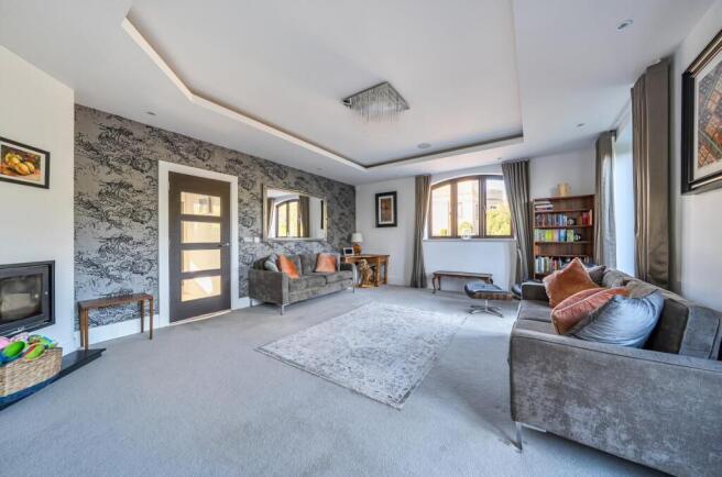 Davidson Frost-Wellings, DFW, Soane Square, Bentle