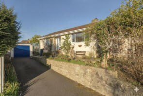 34, Willow Grove, Chippenham SN15 1AR