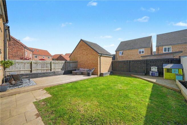 4 bed Detached for sale Image 6