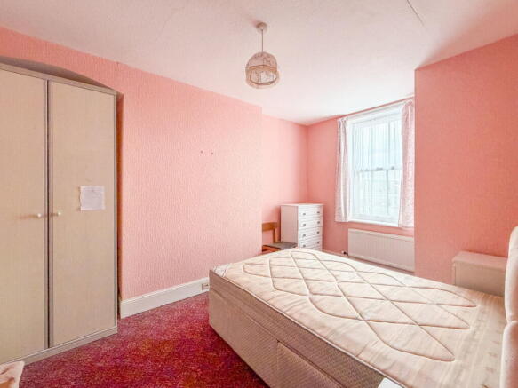 1 bed Flat for sale Image 4