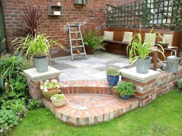 Outside Picture 2